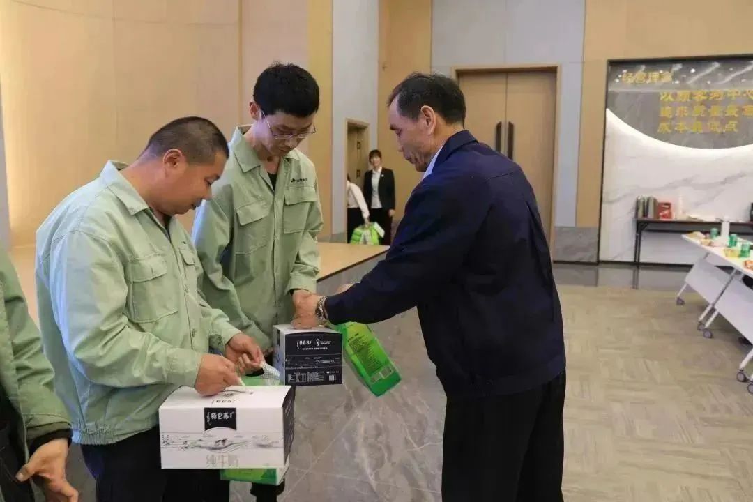 1689053458107081.jpg 1689053458107081.jpg